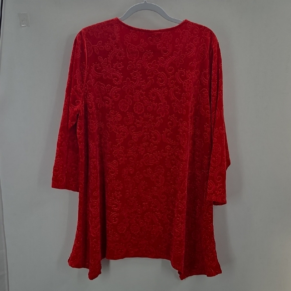 Ruby Rd Elegant Red Velvety Floral Tunic - Picture 8 of 16
